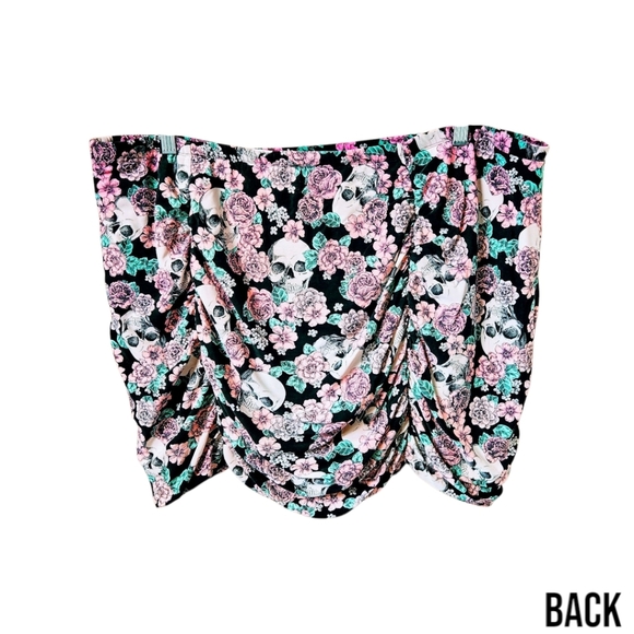 TORRID Plus Size Ruched Floral All Over Skull Rose Design Swim Skirt With Breif - Picture 8 of 13